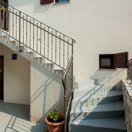 Apartment Nonna Krk Town Exterior photo